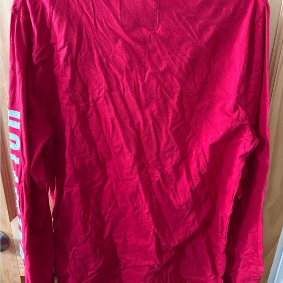 New With Tags, Men’s Size Medium Hollister Long Sleeve T-Shirt - Picture 5 of 6